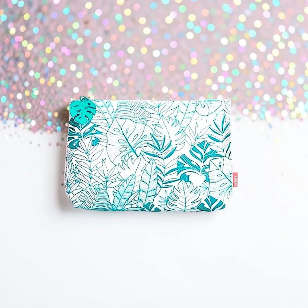 IPSY April 2021 Limited Edition Mystery Bag NEW WITHOUT TAGS Bag Only 5”x7”